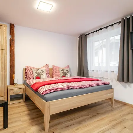 Appartement Tennerhof 1 *